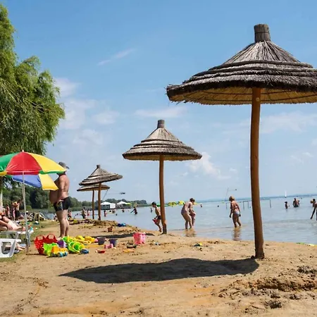 In - Balaton 45332 * Vonyarcvashegy