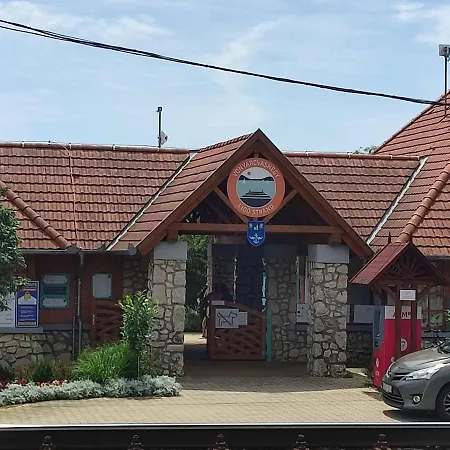 In - Balaton 45332 *