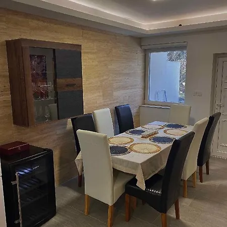 Holiday home In - Balaton 45332 Vonyarcvashegy