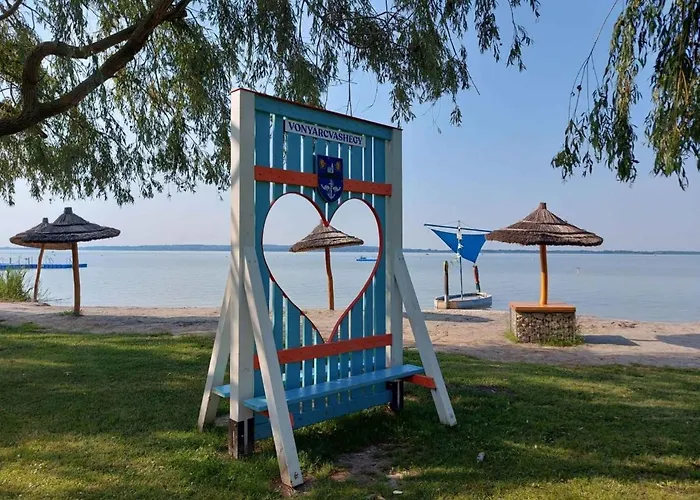 Feriehus In - Balaton 45332 *