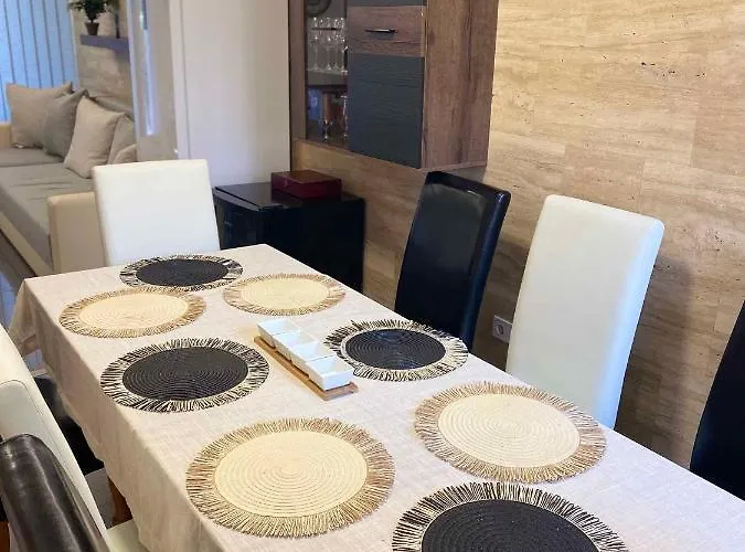 בית נופש In - Balaton 45332 פוניארצוושהג'